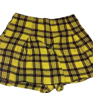 Wild fable plaid pleated skort
